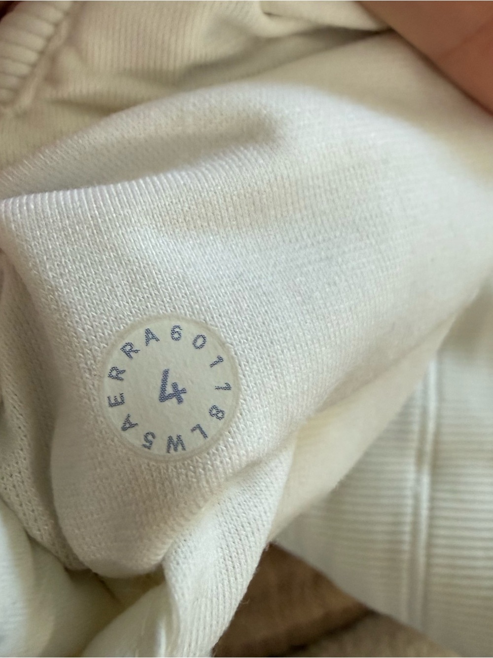 Lululemon Dance Studio Pants Bone Fill Length Sz 4 - Picture 8 of 8